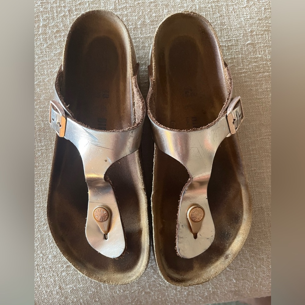 Women’s Gold Birkenstock Sandals size 38/7!
